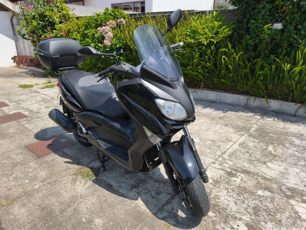 Xmax 125 19mil km