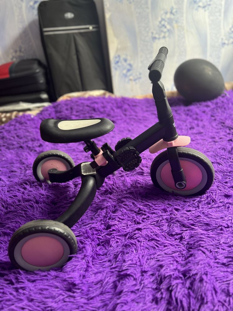 велосипед , велобіг, біговел , caretero toyz fox  2в1 . З року до 5 р
