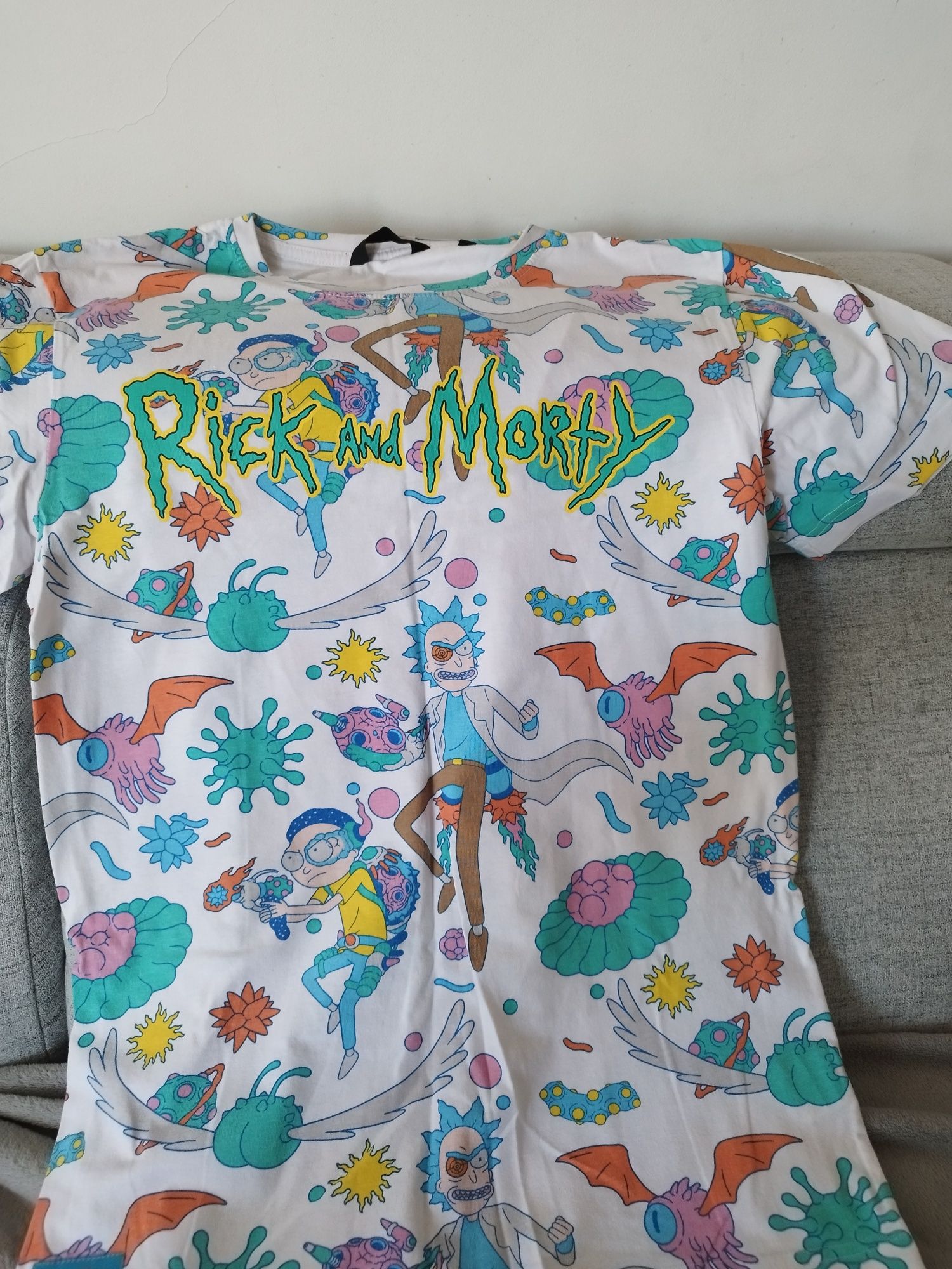 Nowa koszulka Rick and Morty rozmiar M