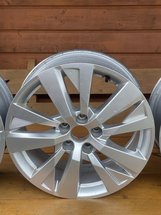Диски Peugeot r17  7Jx17 ET42, 5x108 9809687177 Peugeot 3008
