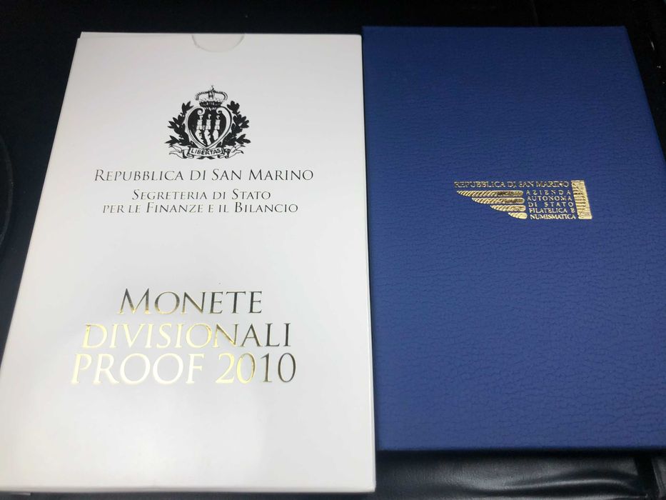 Set Anual Euros San Marino 2010 Proof com Estojo Especial