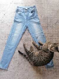 jasne jeansy S z dziurami