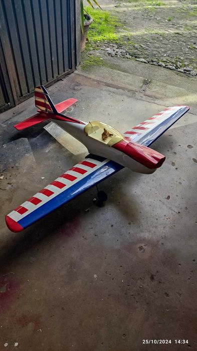 Avião aeromodelismo