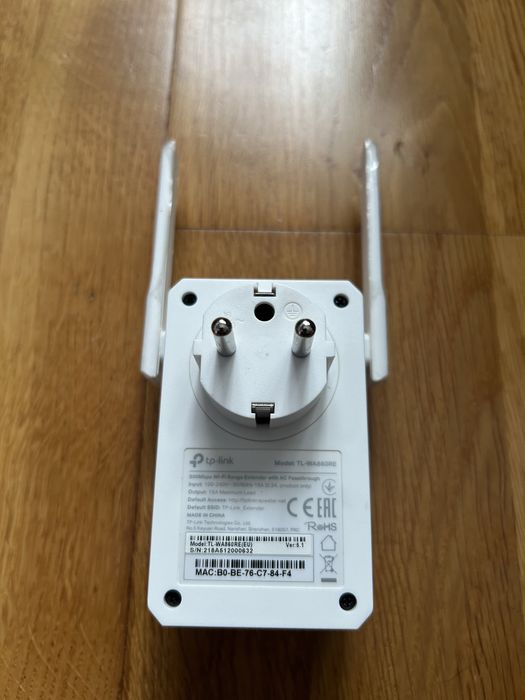TP Link TLWA860RE com Tomada