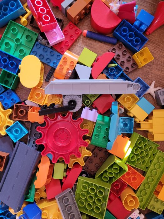 Klocki lego duplo 7kg dla dziewczynki i chłopca  playmobi