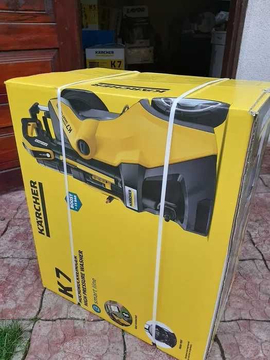 Автомийка високого тиску Karcher K7 Premium smart control