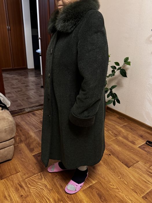Женское зимнее пальто,размер 50, воротник с натуральным мехом