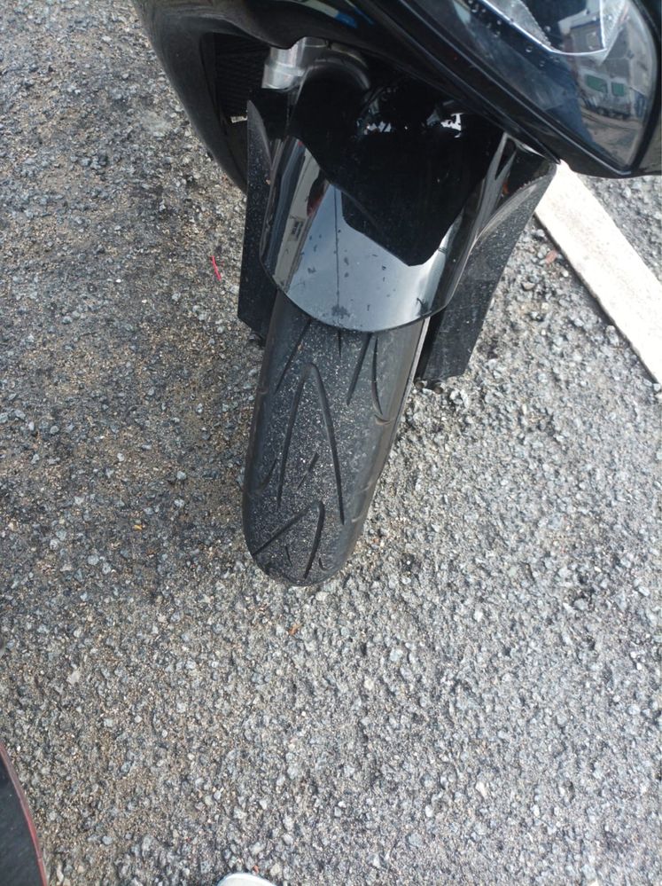 CBR 1000 RR em muito bom estado