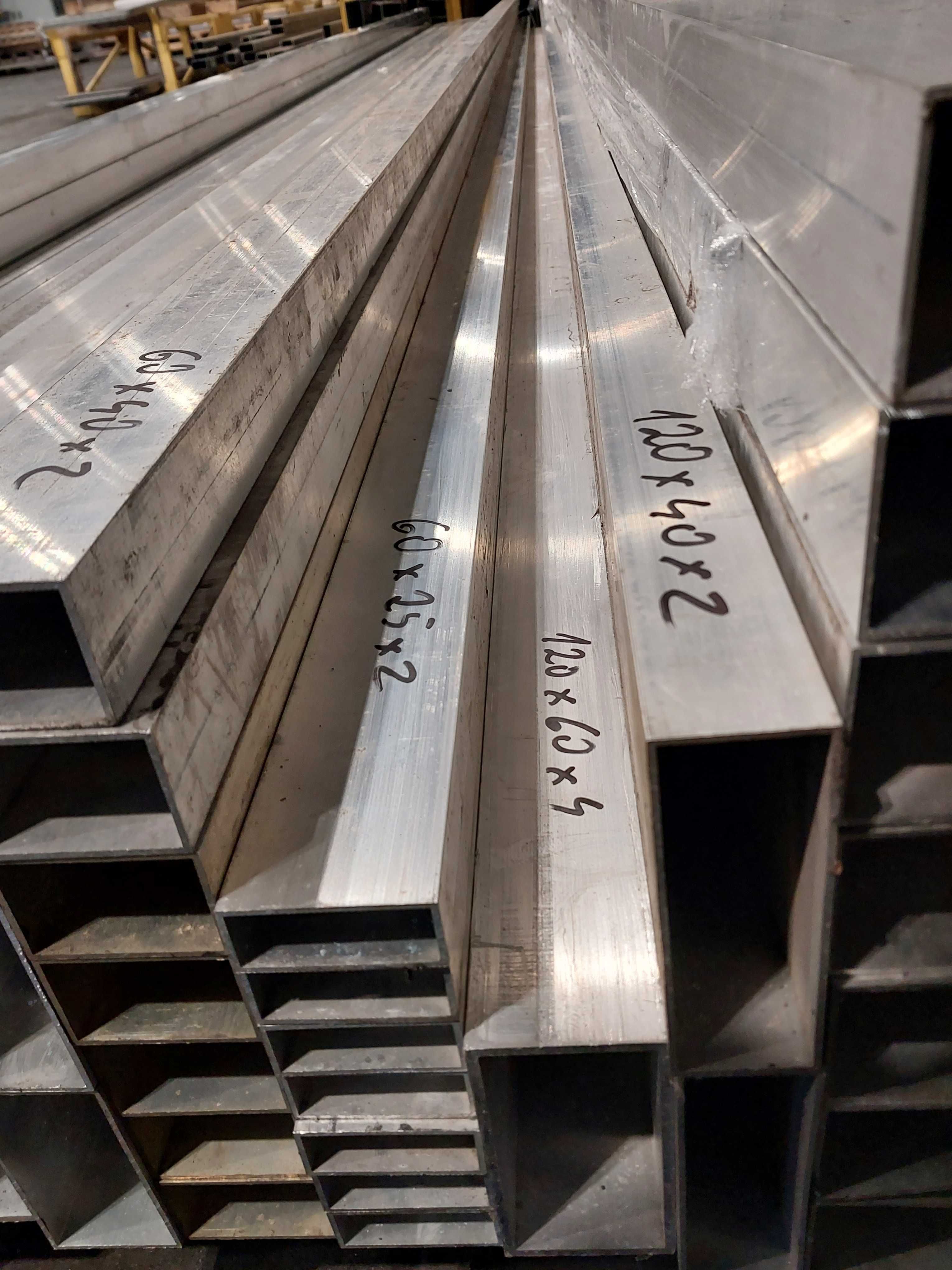 Profil aluminiowy, aluminium 60x25x2,0mm gat.6060, Bytom