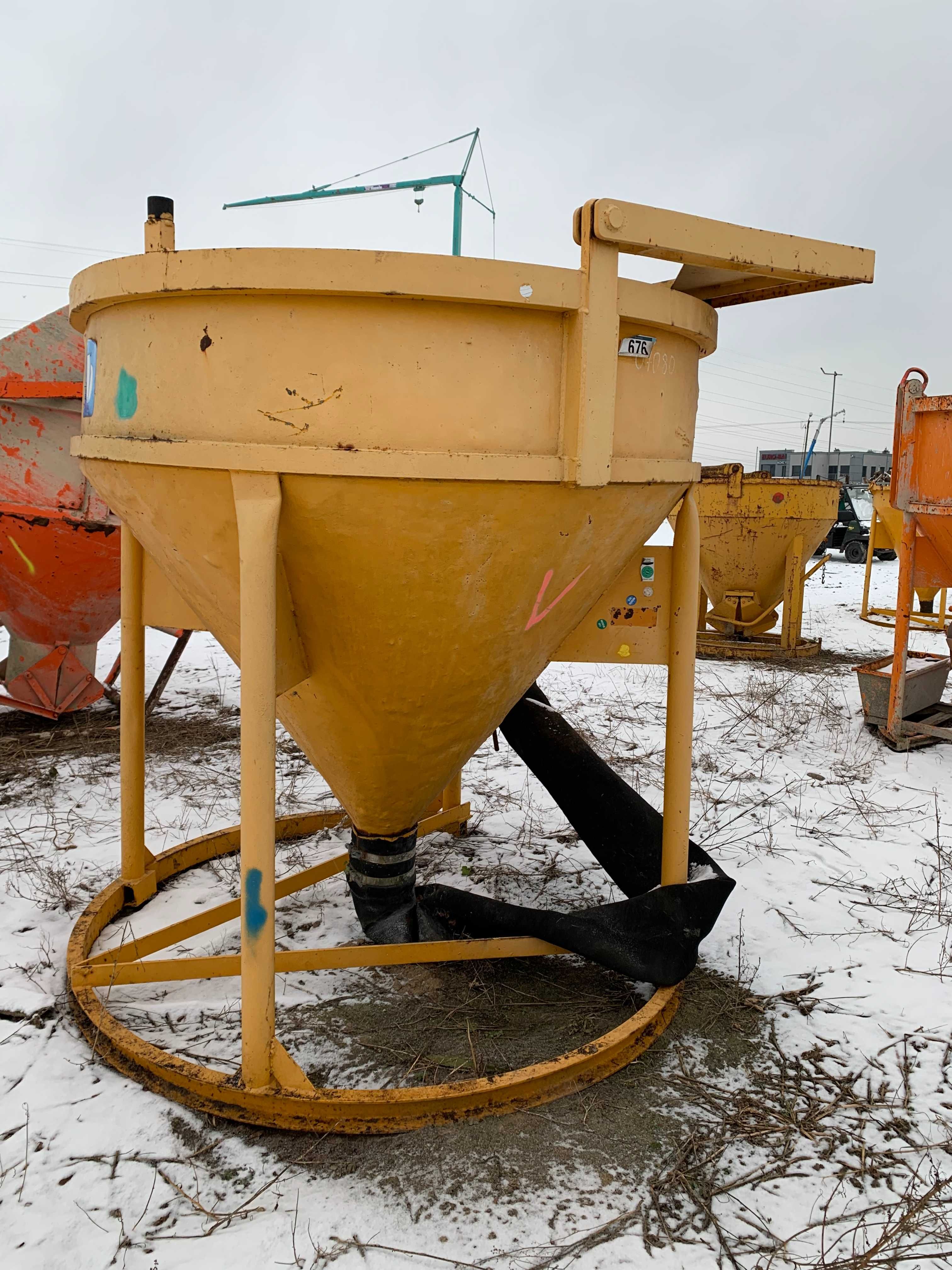 Zbiornik lej do betonu bomba silos pojemnik Eichinger 2000l