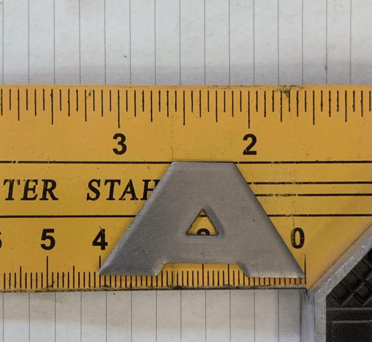 Металеві букви на поріг MAN