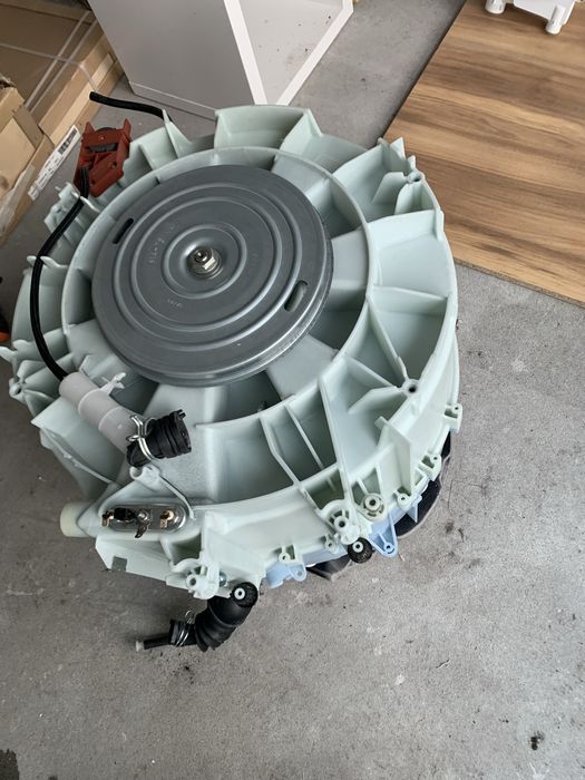 Bęben pralki Bosch Logixx 8 WAS28742PL.