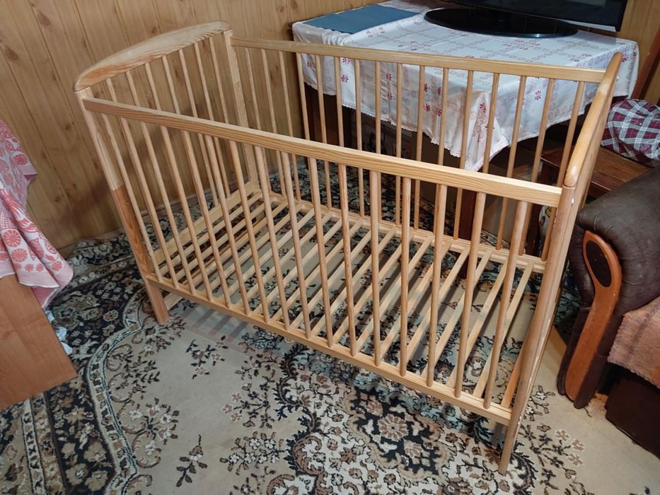 Łóżeczko dziecięce z materacem 120x60 cm drewniane niemowlęce lóżko