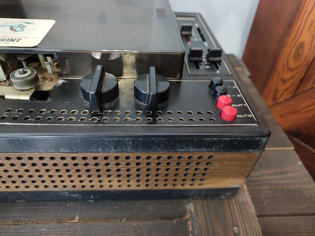 TESLA B700 magnetofon szpulowy, rzadki model, lata 70-te