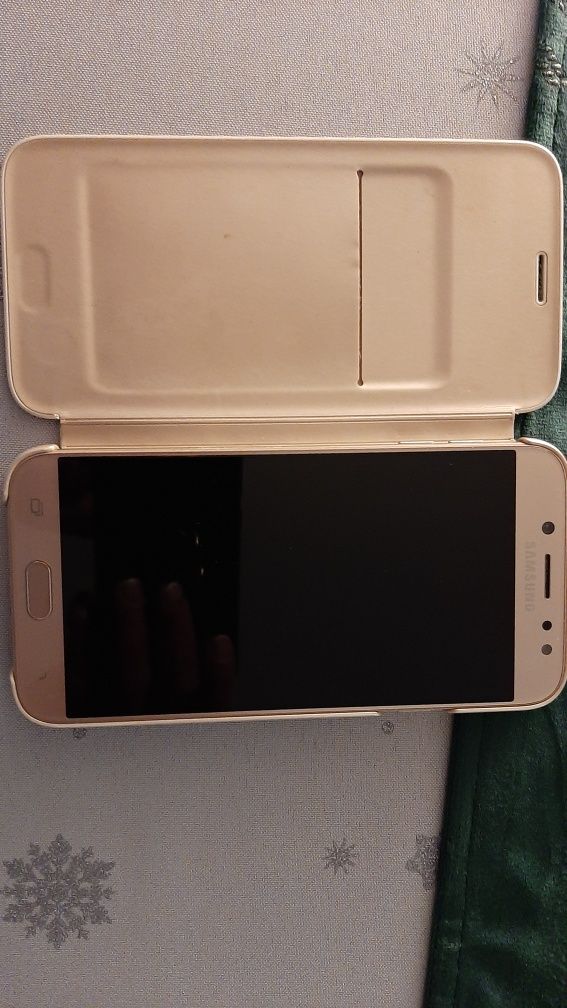 Samsung Galaxy J7