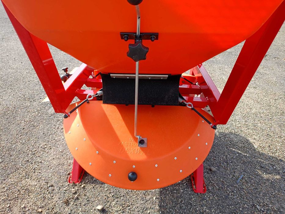 Piaskarka Posypywarka PK 550 Dexwal 380 L 600 KG Transport