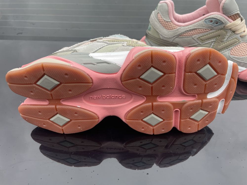 Кросівки new balance 9060 pink