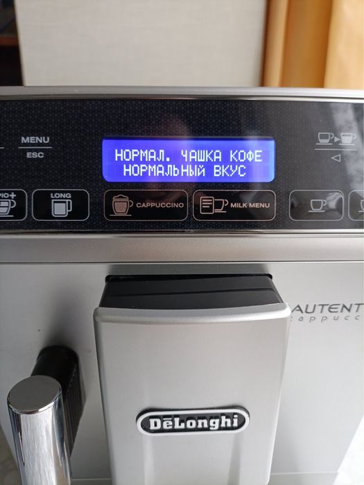 Кофемашина Delonghi Аutentica