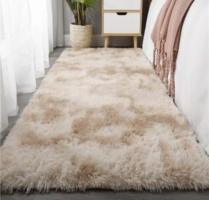 Нереально гарний килим  пухнастий ( різні розміри)