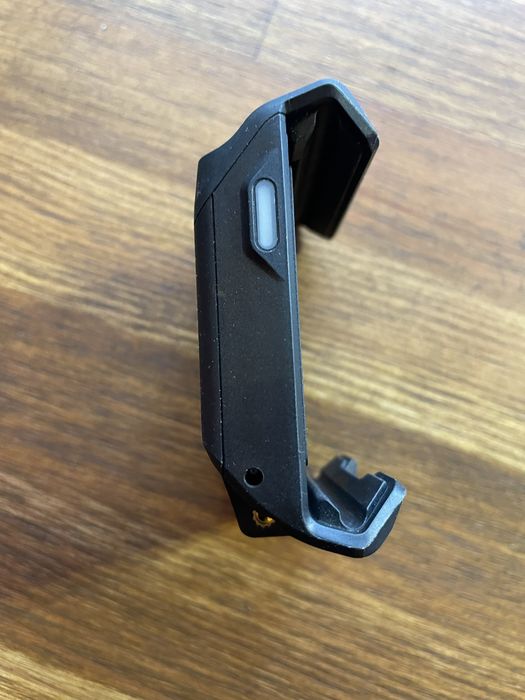 Тримач смартфона Bosch BSP3200 (Smart System) + безпровідна зарядка