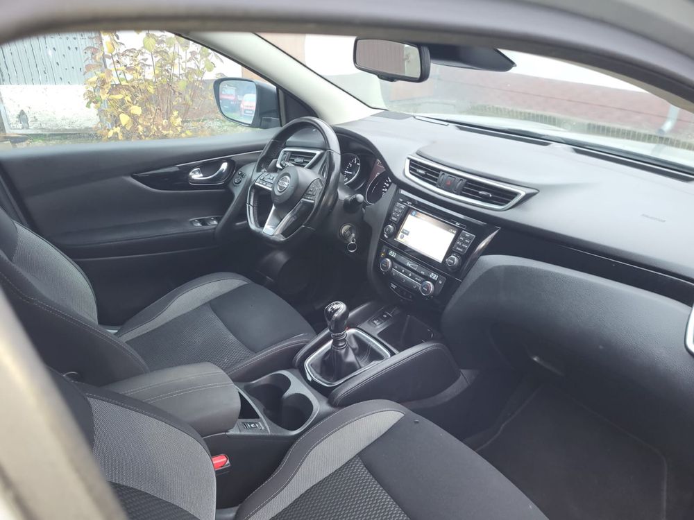 Nissan Qashqai 1.2 DIG-T 2018r 115ps