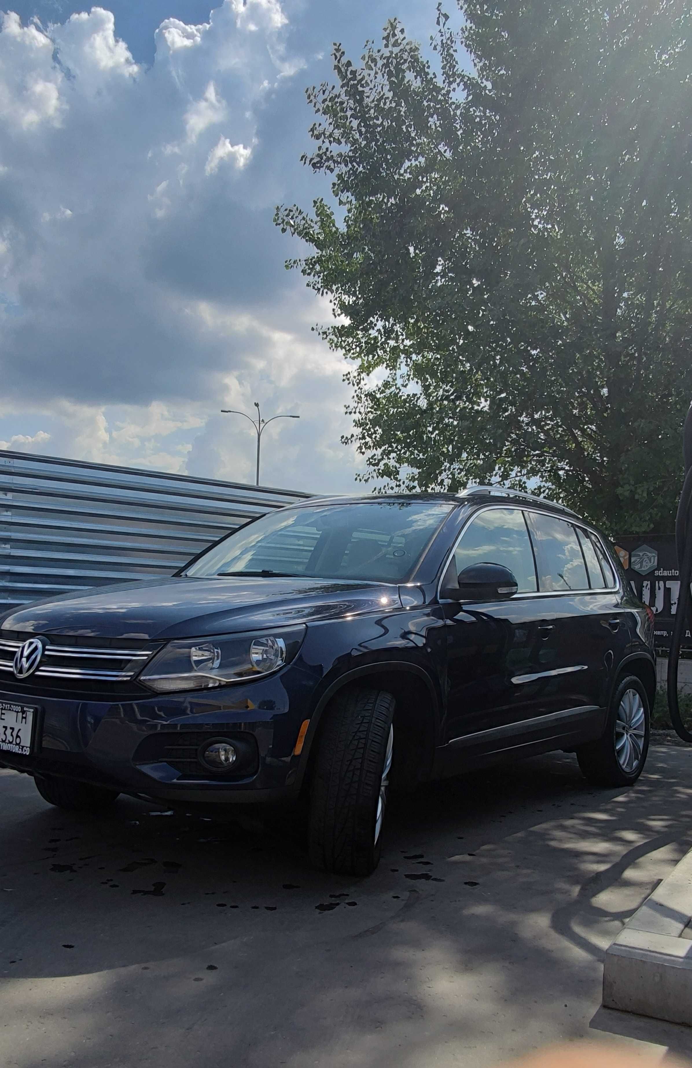 Продам Volkswagen Tiguan