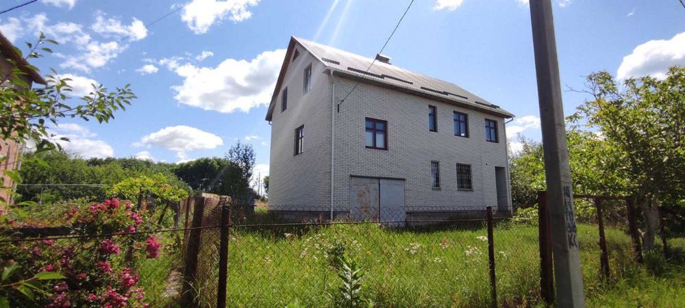 Без посредников- от хозяина. Петрушки, дом 150 м2. 20 соток