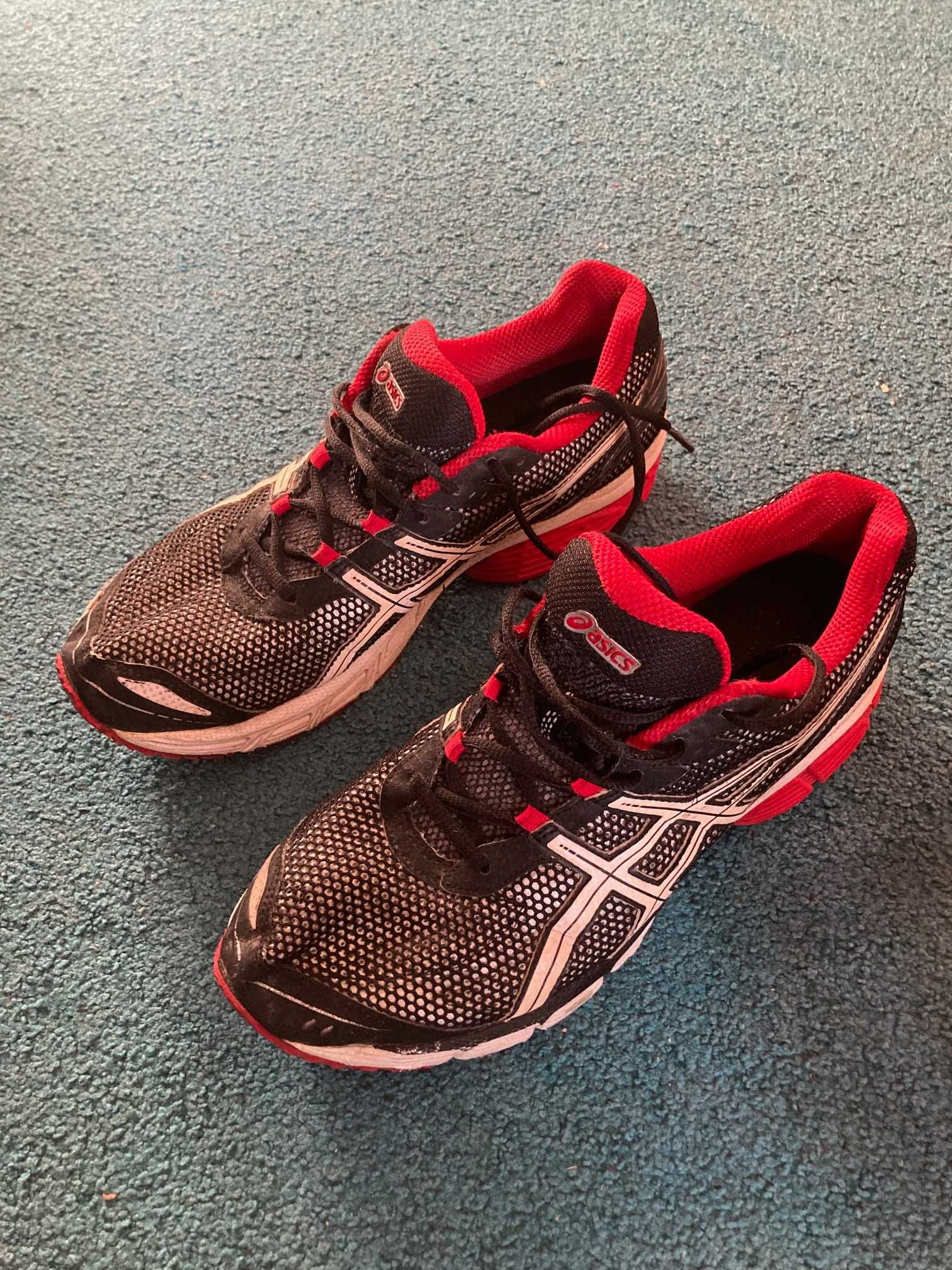 Tenis corrida Asics 45