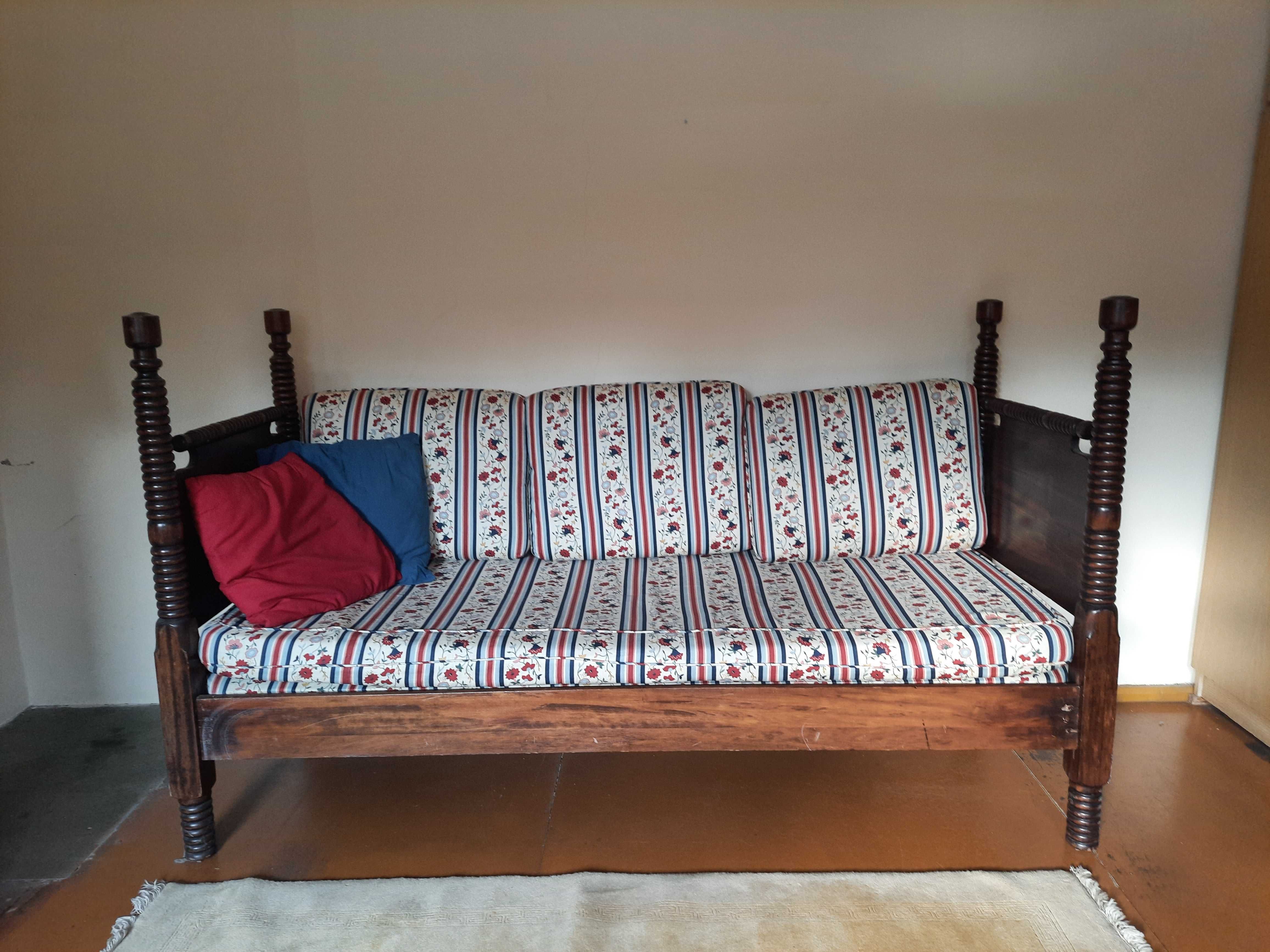 Rustykalna sofa/łóżko jednoosobowe