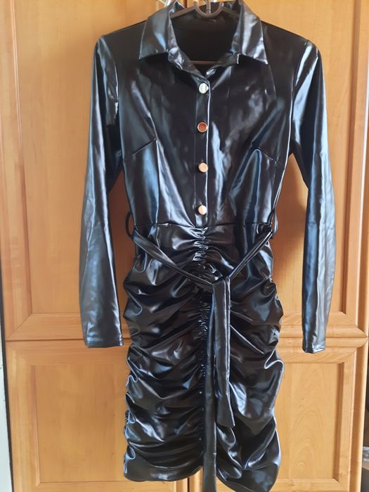 Mega świetna sukienka eko skórka roz.XS/S.