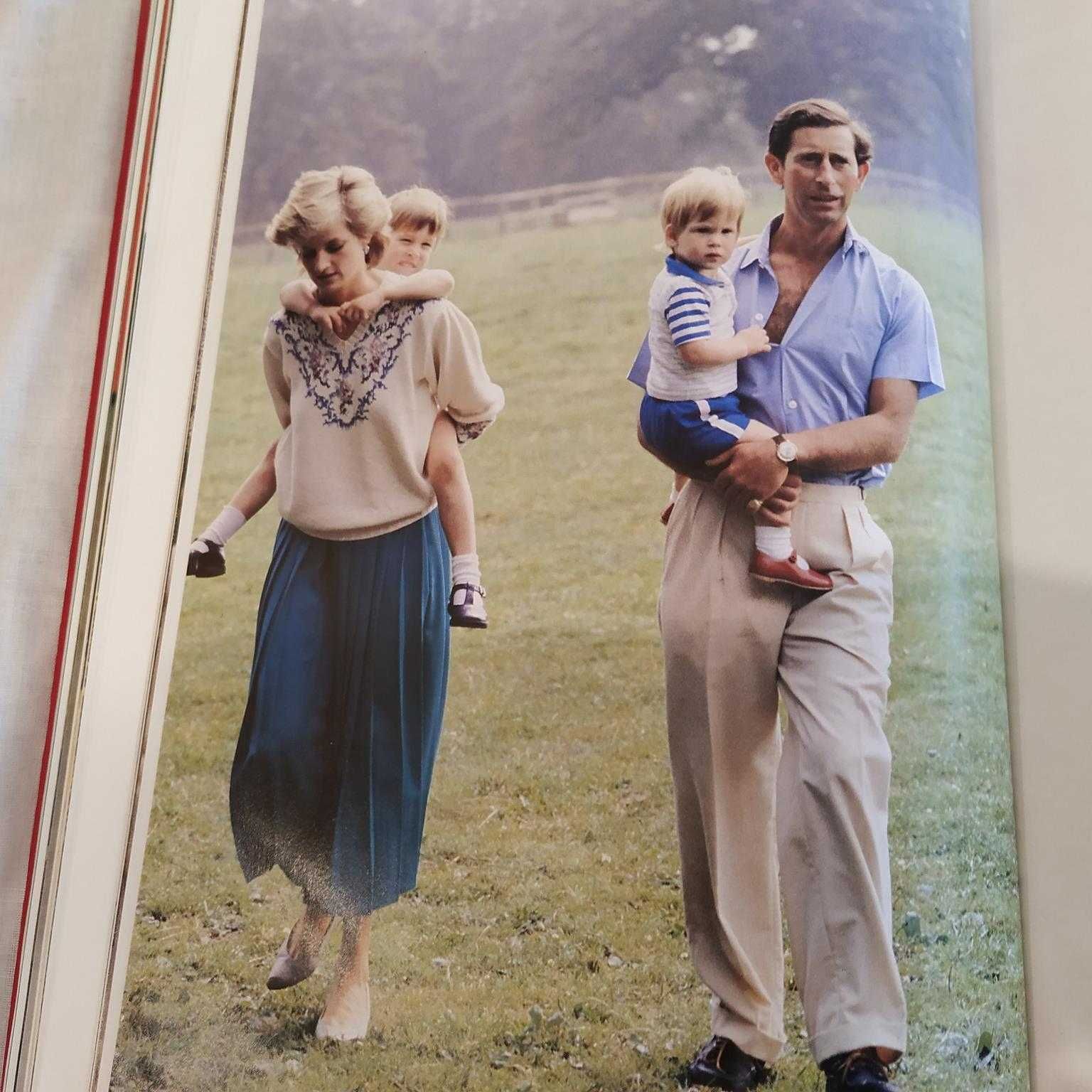 In Private - In Public: Prince and Princess of Wales