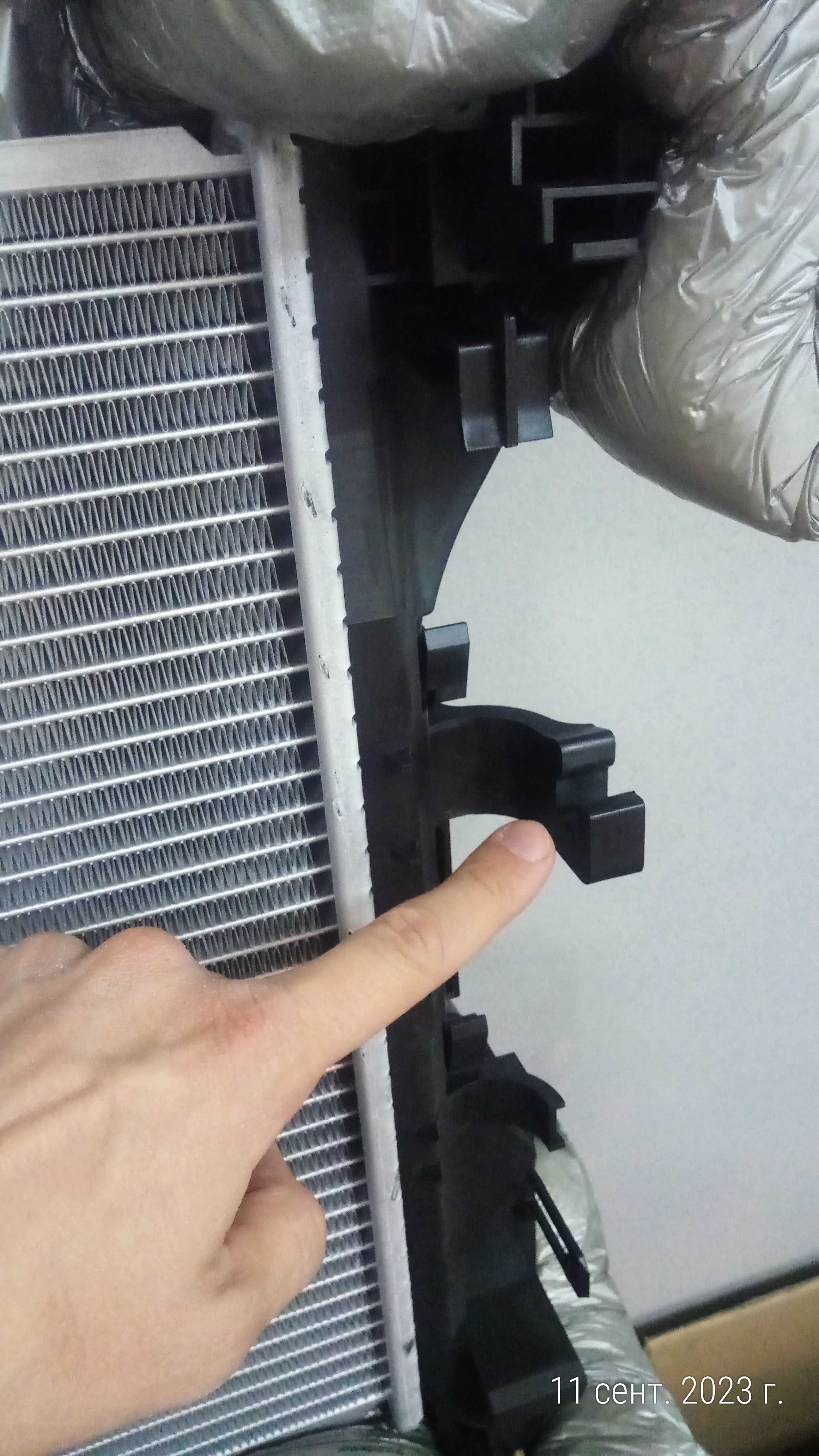 Радиатор охлаждения  Renegade Fiat 500х 2,4