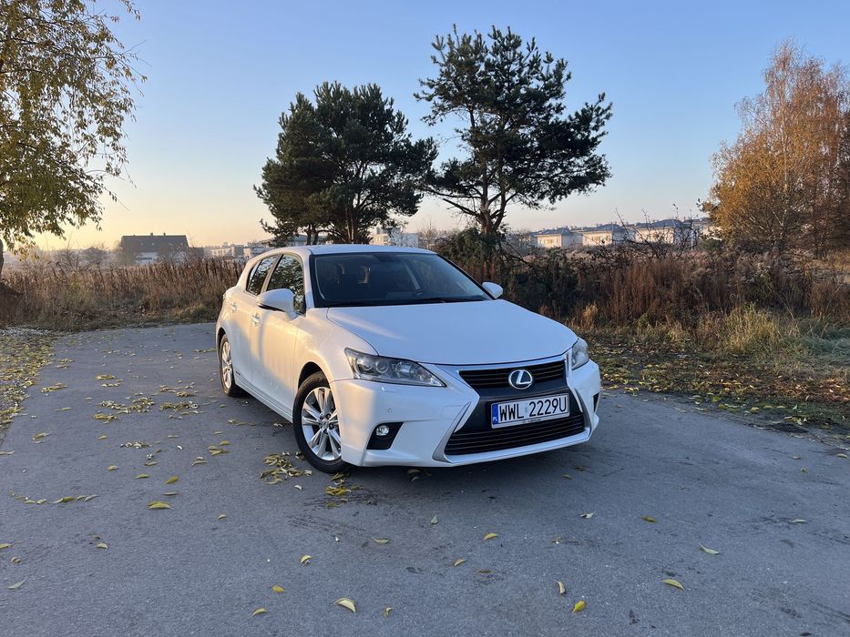 Lexus CT 200h PRESTIGE. Hybryda 5,5l. na 100 km. Idealny stan techniczny