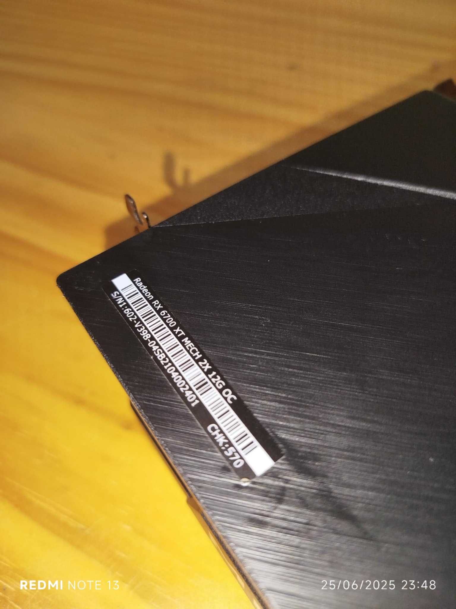 Placa Gráfica RX 6700 XT 12 GB