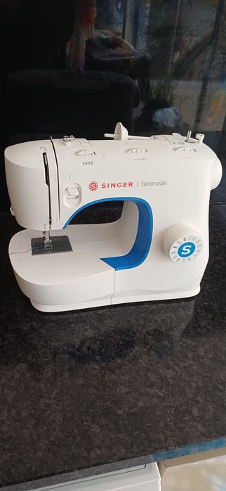Maquina de costura Singer M320L Serenade