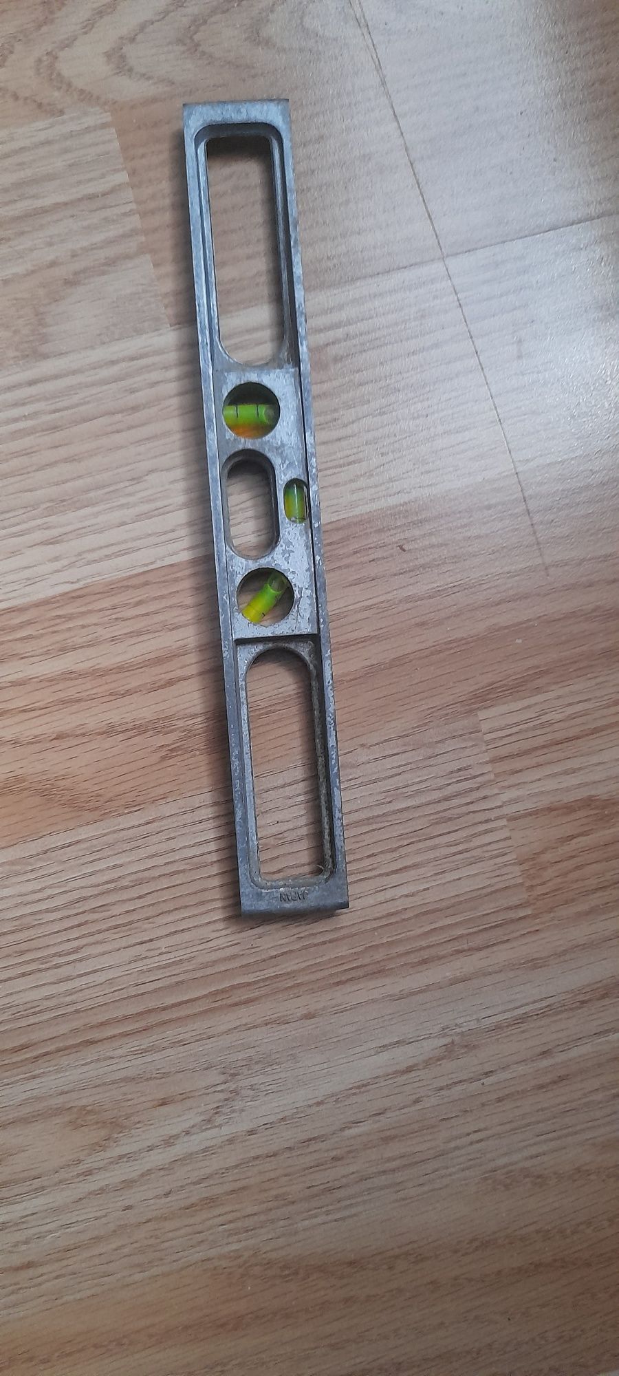 Poziomnica aluminiowa