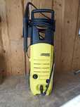 Мийка високого тиску Karcher 3.8