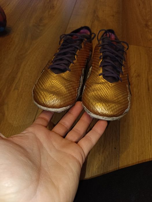 Używane korki profesjonalne Nike Zoom vapor 15 Elite Qatar Ag roz. 43