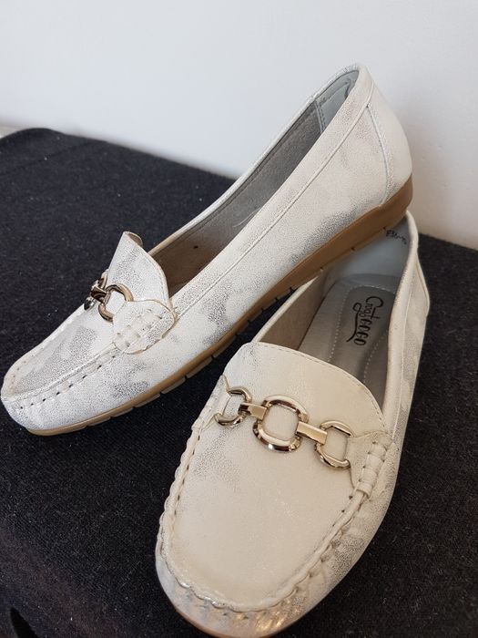 Nowe mokasyny damskie roz. 38