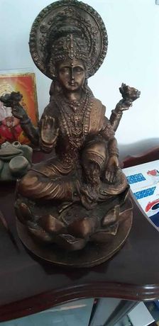 Estátua lakshmi - deusa da prosperidade