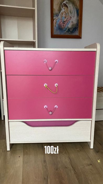 Meble dla dziewczynki