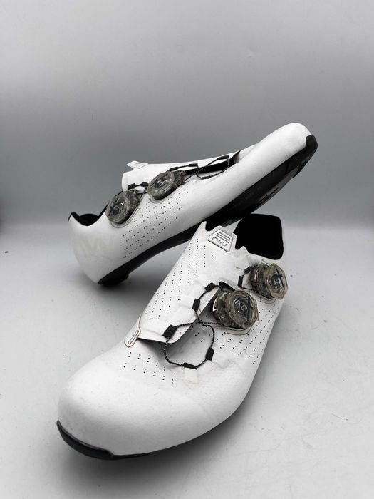 Powystawowe  Buty Rowerowe Northwave Extreme Pro 2  r. 41