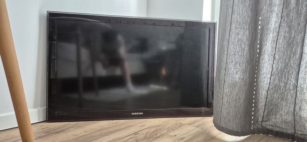 Samsung LE40C550  [40 cali] AnyNet+ , Pilot i Kabel w zestawie