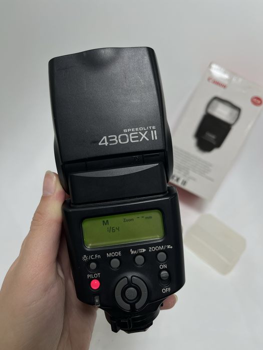 Спалах Canon SPEEDLITE 430EX II ( фотовспишка )