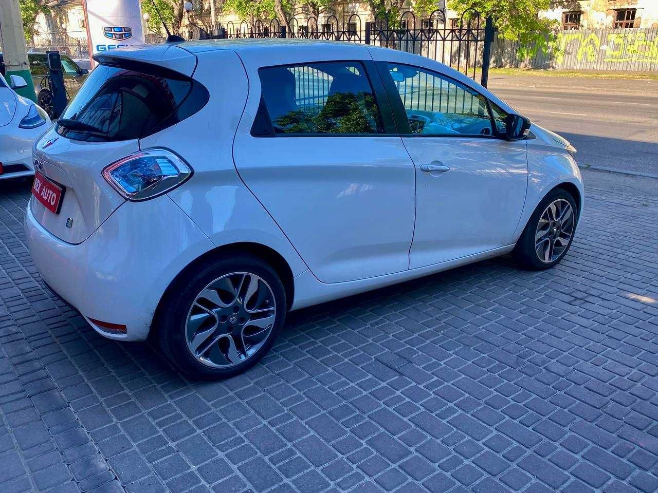 Renault Zoe 2014 Q210 25.9 kWh (88 к.с.) Base