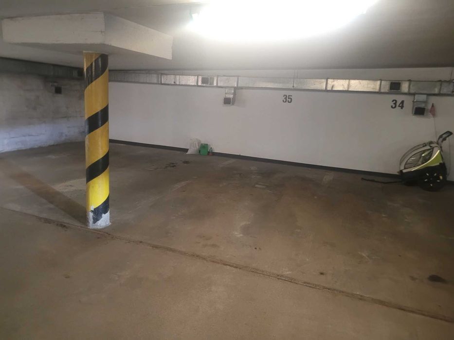 Wynajmę miejsce parkingowe w hali garażowej