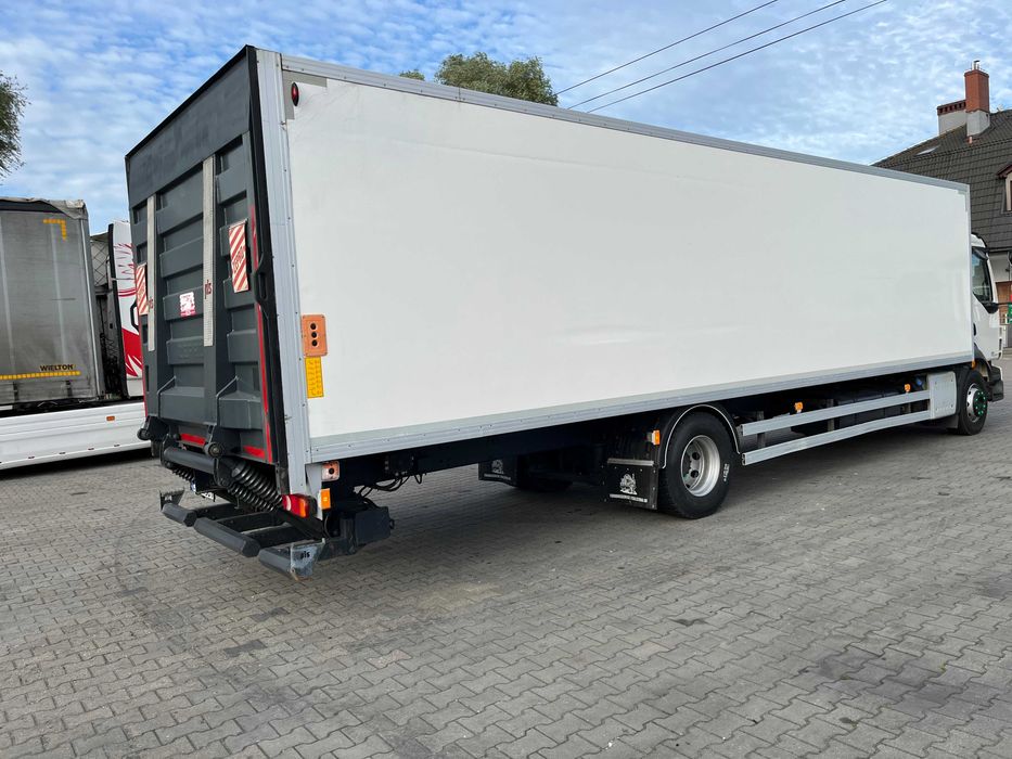 VOLVO FL IZOTERMA 9 metrów długa z windą* Wynajem solówka izoterma