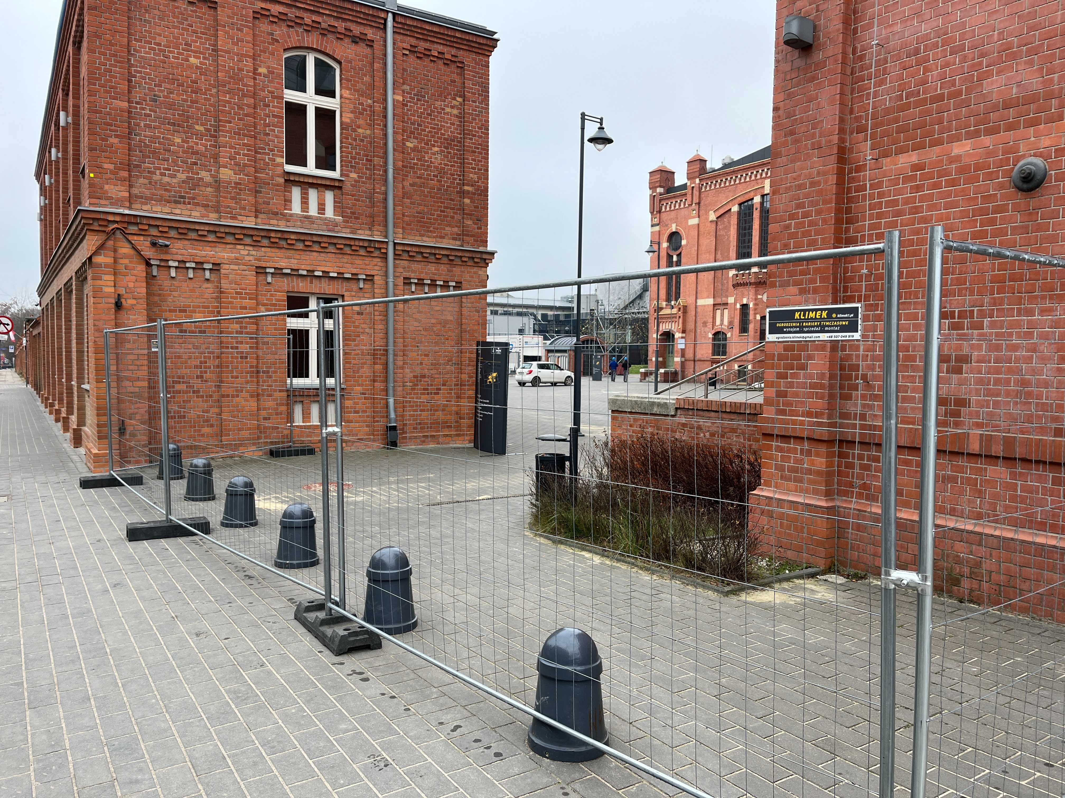 OGRODZENIE BUDOWLANE Tymczasowe Przestawne Mobilne Ażurowe Panelowe