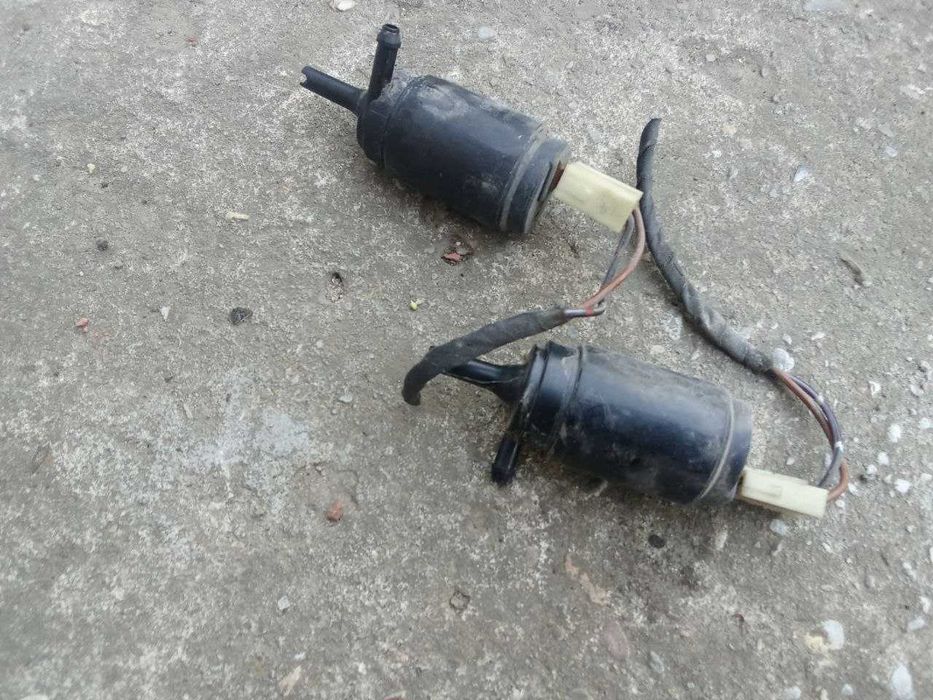 Моторчик/насос омивача Mercedes Vito W638