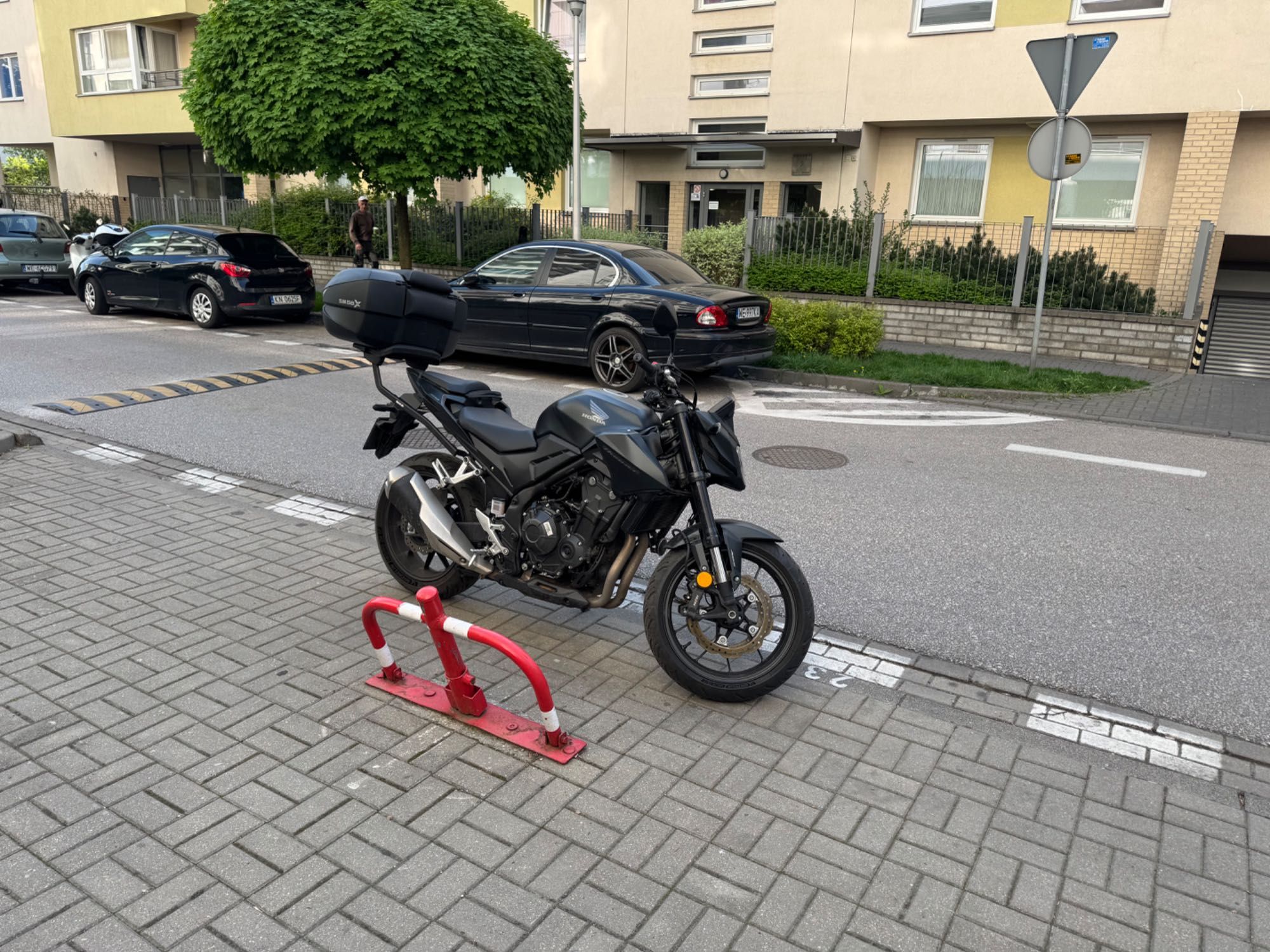 Sprzedam Honda CB 500 Hornet lub zamienię na większy np. CB650R
